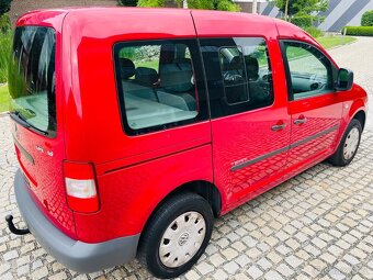 Volkswagen Caddy 1.6i 75KW MANUÁL TAŽNÉ PĚKNÝ STAV - 6