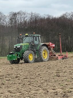 Prodám John Deere 6215R - 6
