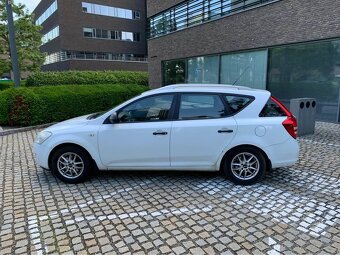 Prodej Kia Ceed SW 1.6 CVVT 93 kW - 6