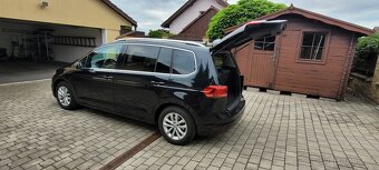 VW Touran TDi 2017 7 sedaček NAVI KESSY PARK.KAMERA ACC - 6