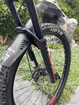 CTM Rawer 2016 L - Kola 27,5 – top model, vzduchová Manitou - 6