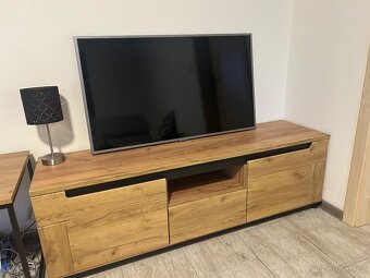 Komody, konferenční stolky - 6