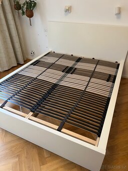 Postel manželská Malm ikea - 6