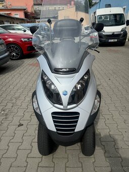 Piagio MP3 125cm - 6