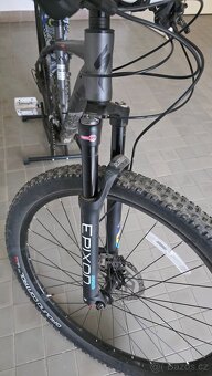 Prodám horské kolo Specialized - 6
