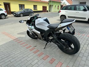 Kawasaki ZX-10R Ninja 2017 - Pearl Blizzard White - 6