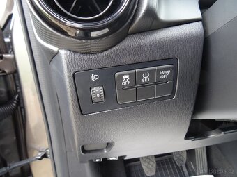 Mazda 2 1,5 Skyactiv-G 55kW 1x maj. malá spotřeba 4,8L/100km - 6