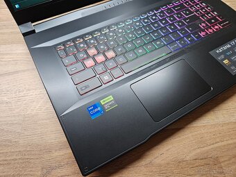 165HZ_HERNÍ DELL G15 5530_i7-13650HX_16GB_RTX 4050 6GB 140W - 6