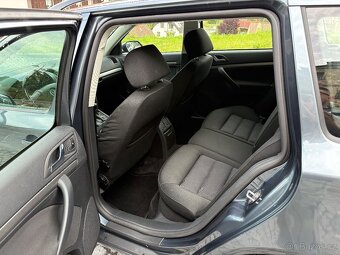 ŠKODA OCTAVIA COMBI 2.0i DSG / TOP STAV - 6