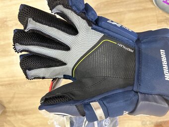 NOVÉ HOKEJOVÉ RUKAVICE - WARRIOR ALPHA LX PRO - č.14 - 36 CM - 6