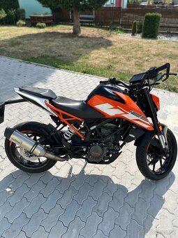 Prodám KTM Duke 125 (2018) – skvělý stav, laděný výfuk LeoVi - 6