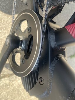 Horské elektrokolo 135 km NÁJEZDMAXBIKE TORVI černá růžová - 6