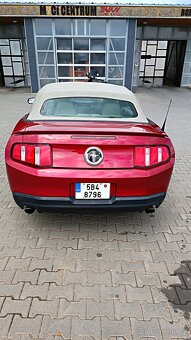 Ford mustang Cabrio V6, 2011 - 6