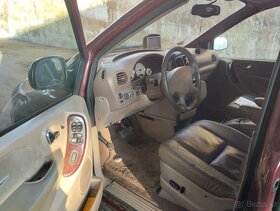 Chrysler grand Voyager 3.3 .128kw..AWD - 6