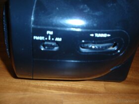Hyundai přenosný přehrávač USB/SD, MP3 a CD, rádio - 6