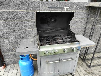 Plynový gril Char Broil Royal - 6