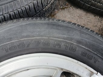 Prodám sadu Orig ALU kol Ford 185/70R13 letní - 6
