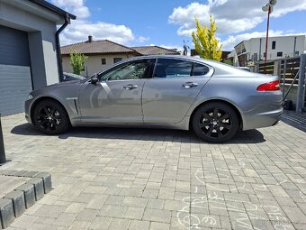 Jaguar XF 3.0 benzín 340 koní 4x4 - 6