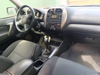 Toyota RAV 4 - 6