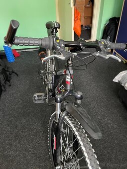 Prodám Horské kolo Mckenzie HT-500 – jako nové - 6