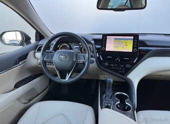 Toyota Camry hybrid 2023 záruka - 6