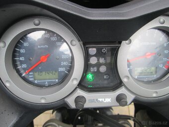 Suzuki DL 1000 V-Strom - 6