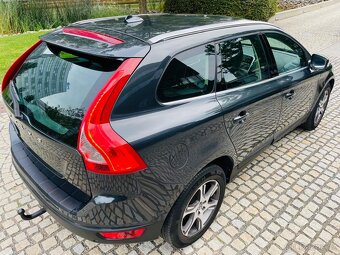 Volvo XC60 2.0D 120KW 5VÁLEC AUT 1MAJITEL SERVISKA 2WD TAŽNÉ - 6