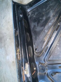 Viko kufru Mercedes w123 - 6