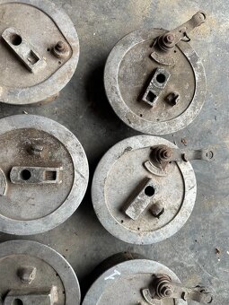 Predám brzdový štít s nápisom usable range JAWA 350 ČZ 175 - - 6