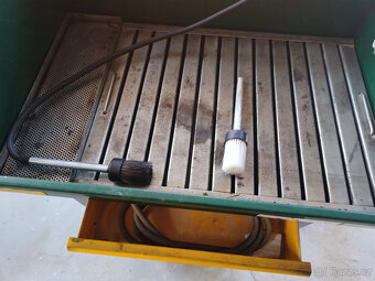 Myčka dílů / odmašťovací stůl QTS - 6