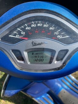 Vespa Sprint 50 - 6