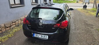 Opel ASTRA J LIM. 5DV. EDITION 1.7d 81kw rok-2010 ANGLIK - 6