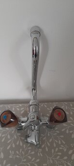 Prodám baterie 2 kusy i sprchová. Cena celkem 650,-Kč - 6