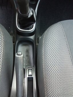 Nissan Micra K12,1.2 i, klima, nová CZ STK. - 6