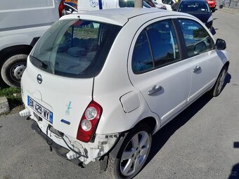 Nissan Micra III 1,2 80 - 6