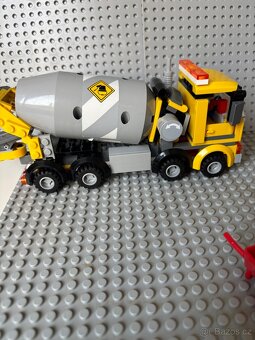 lego city 60018 - 6