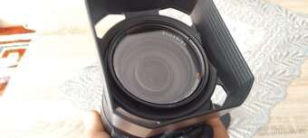 Sony HandyCam FDR-AX100E - 6