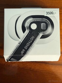 Prodám bezdrátová sluchátka Nothing Ear - 6