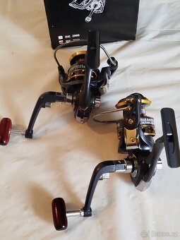 NOVÝ FEEDEROVÝ RYBÁŘSKÝ NAVIJÁK BK3000 - 6