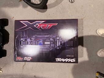 RC auto Traxxas XRT - 6