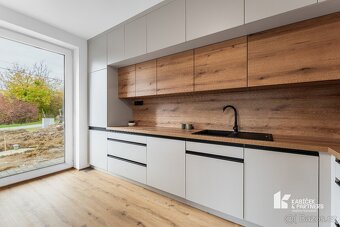 Prodej rodinného domu 120 m², pozemek 1002 m² - 6