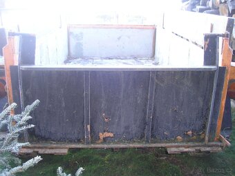 Prodám sklápěcí káru za traktor. - 6