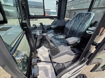 Minibagr XTM X20s - 6