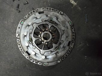 5q převodovka Passat B6 - 6