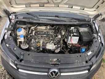 VW Caddy LIFE 2.0TDI DPH PARKOVACÍ LOKÁTOR POJÍZDNÉ - 6