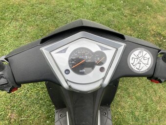 Skútr Maxon Ardour 125 - 6