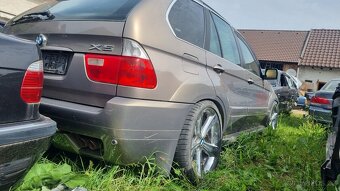 Prodám díly na BMW X5 E53 - 6