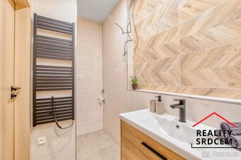 Pronájem bytu v os. vlast. o velikosti 1+1+lodžie/42m2 na ul - 6
