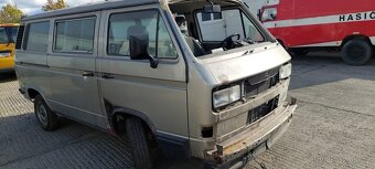 Volkswagen Caravelle - 6
