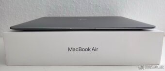 MacBook Air 2020 M1 13.3” space grey. ZÁNOVNÍ/ZÁRUKA - 6